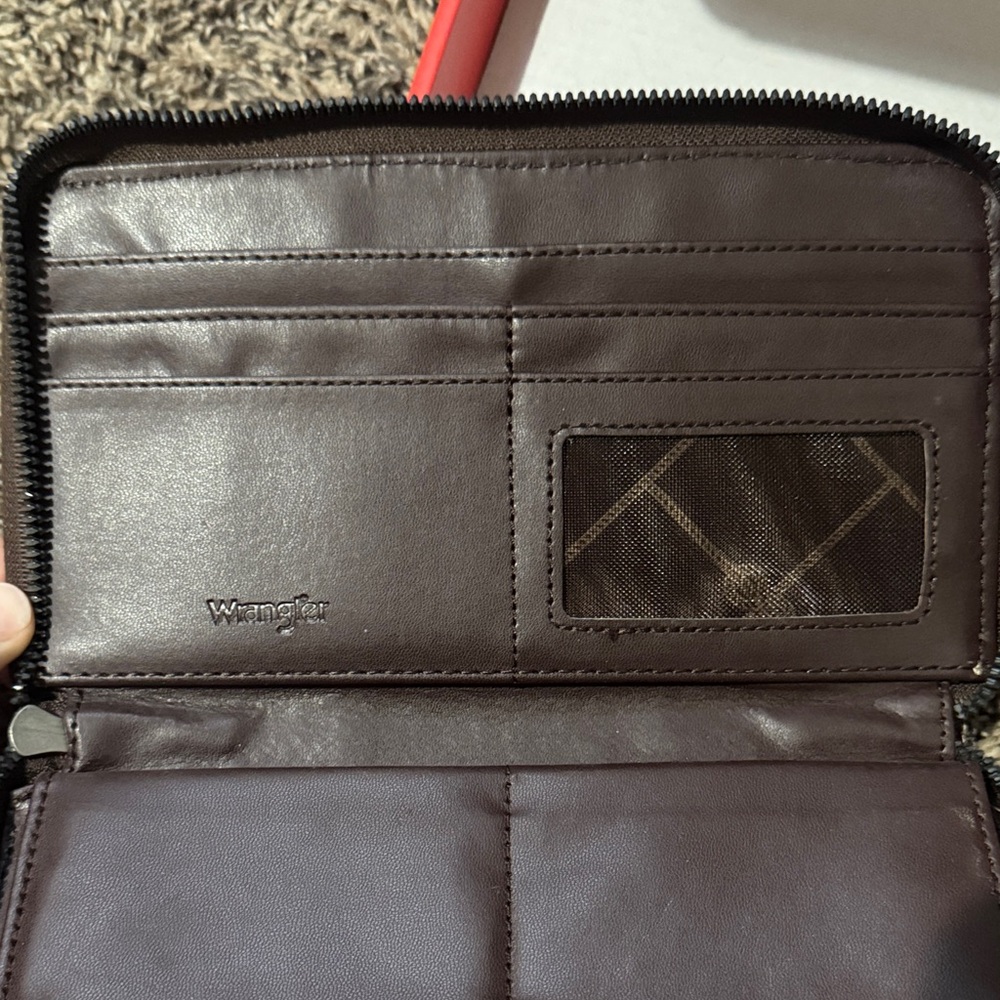 Wrangler Multicolor Patterned Wallet with Pink Trim - Picture 9 of 11